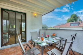 Connie's Apartment - Happy Rentals Monvalle